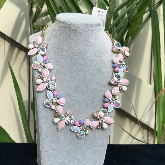 NWT J.Crew Mixed Stone PINK CORAL Necklace - Picture 5 of 8